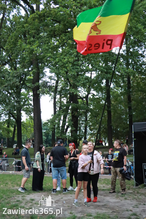 Fotorelacja I: Żywa Scena Zawiercie – Festiwal Reggae. Koncert zespołu KOŁTUN!