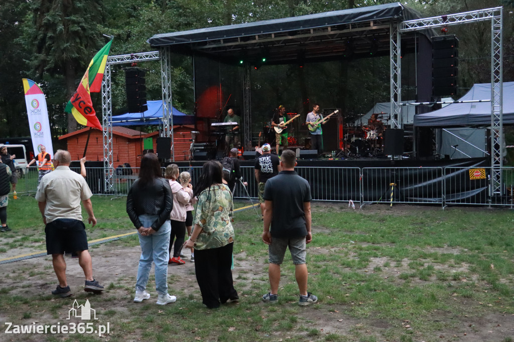 Fotorelacja I: Żywa Scena Zawiercie – Festiwal Reggae. Koncert zespołu KOŁTUN!