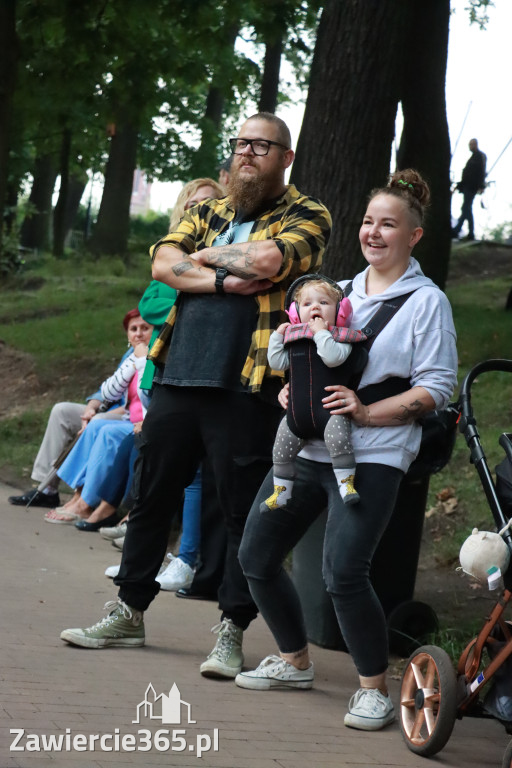 Fotorelacja I: Żywa Scena Zawiercie – Festiwal Reggae. Koncert zespołu KOŁTUN!