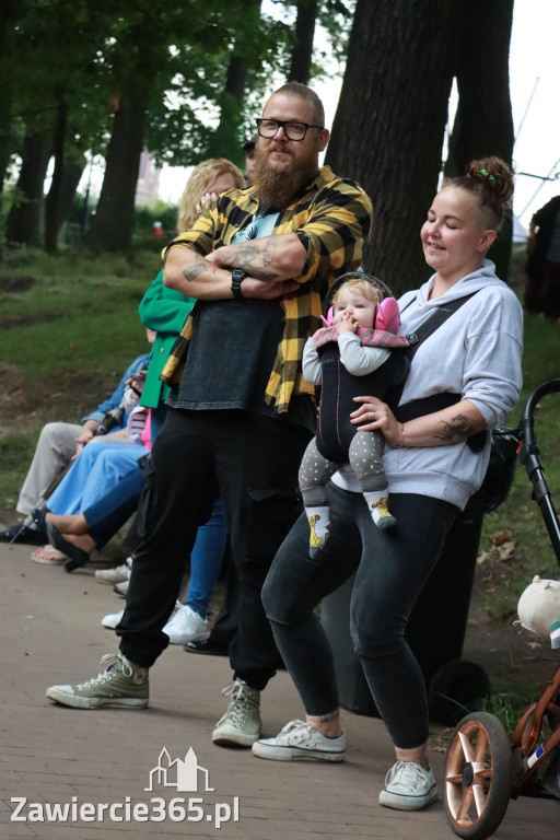 Fotorelacja I: Żywa Scena Zawiercie – Festiwal Reggae. Koncert zespołu KOŁTUN!