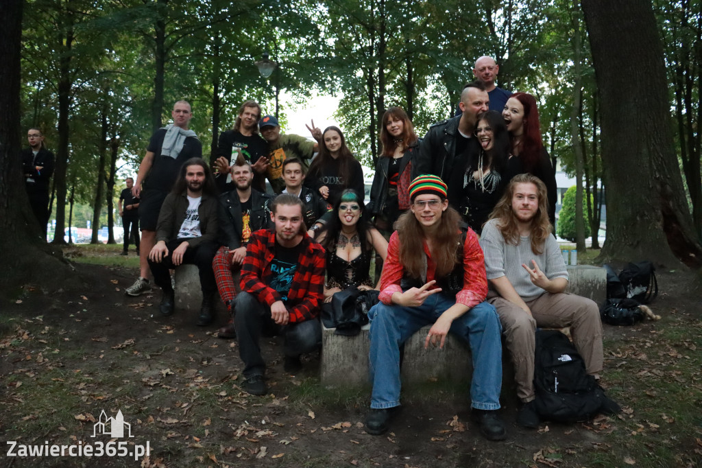 Fotorelacja I: Żywa Scena Zawiercie – Festiwal Reggae. Koncert zespołu KOŁTUN!