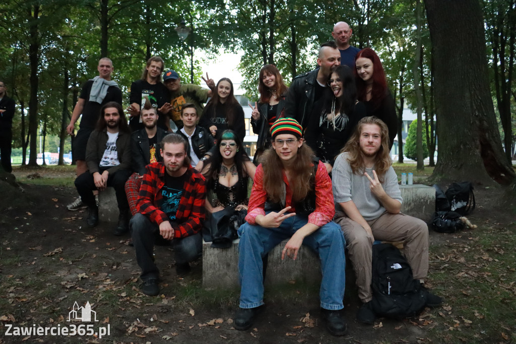 Fotorelacja I: Żywa Scena Zawiercie – Festiwal Reggae. Koncert zespołu KOŁTUN!