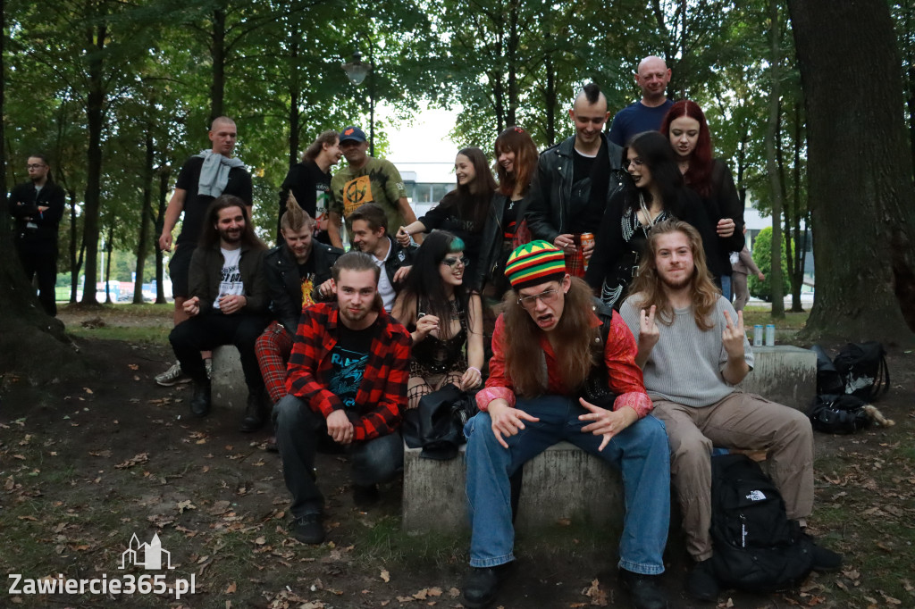 Fotorelacja I: Żywa Scena Zawiercie – Festiwal Reggae. Koncert zespołu KOŁTUN!