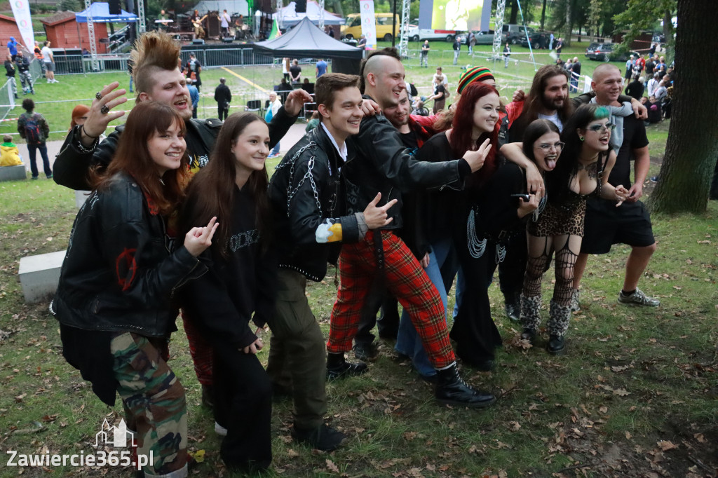 Fotorelacja I: Żywa Scena Zawiercie – Festiwal Reggae. Koncert zespołu KOŁTUN!