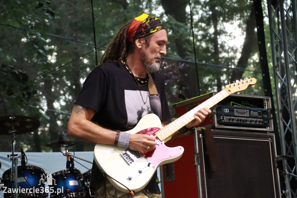 Fotorelacja I: Żywa Scena Zawiercie – Festiwal Reggae. Koncert zespołu KOŁTUN!