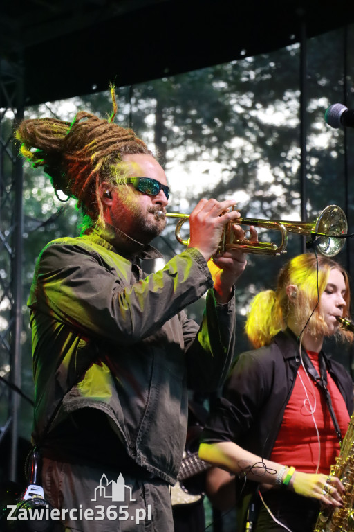 Fotorelacja II: Żywa Scena Zawiercie – Festiwal Reggae. Koncert zespołu KONOPIANS