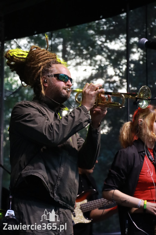 Fotorelacja II: Żywa Scena Zawiercie – Festiwal Reggae. Koncert zespołu KONOPIANS