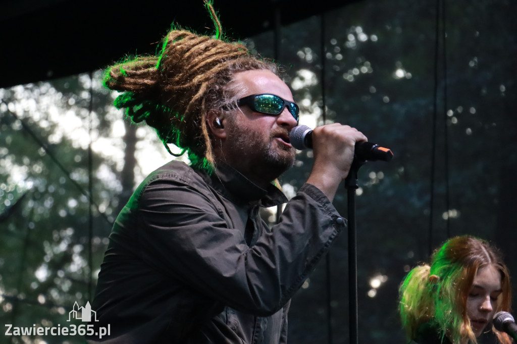 Fotorelacja II: Żywa Scena Zawiercie – Festiwal Reggae. Koncert zespołu KONOPIANS
