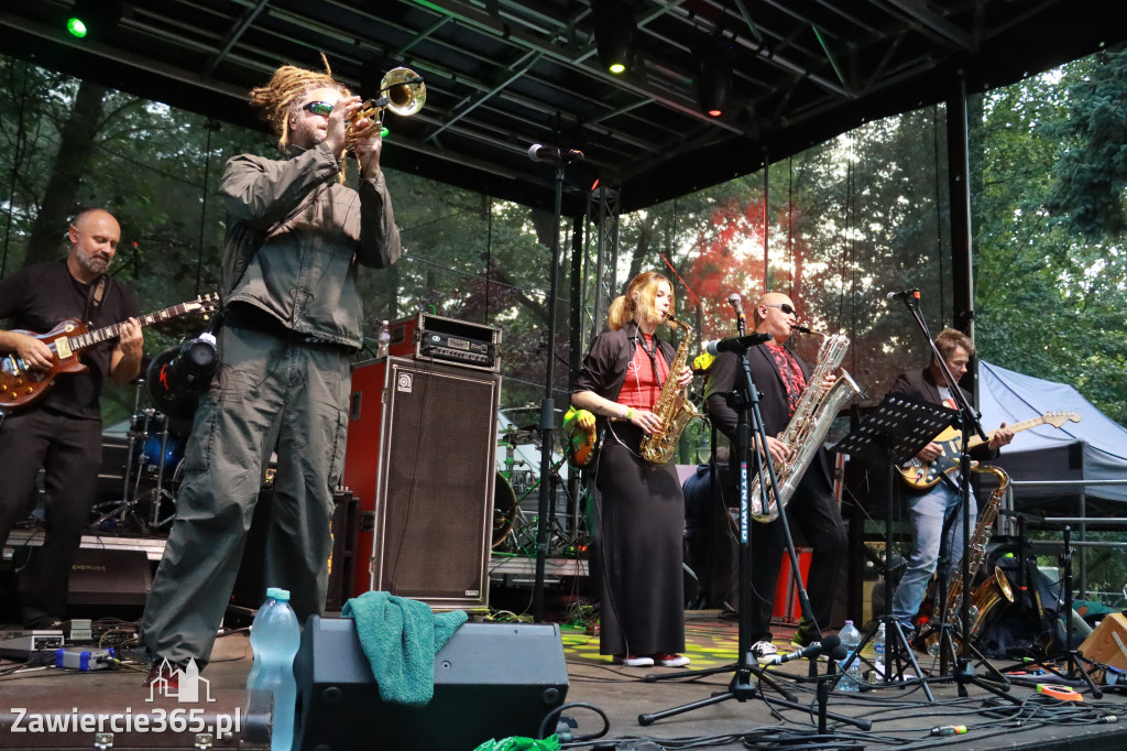 Fotorelacja II: Żywa Scena Zawiercie – Festiwal Reggae. Koncert zespołu KONOPIANS