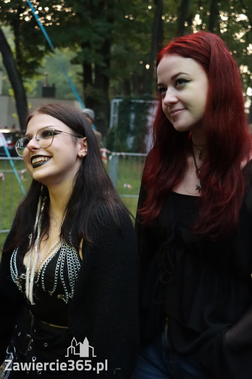 Fotorelacja II: Żywa Scena Zawiercie – Festiwal Reggae. Koncert zespołu KONOPIANS