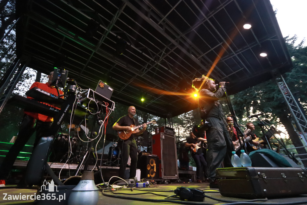Fotorelacja II: Żywa Scena Zawiercie – Festiwal Reggae. Koncert zespołu KONOPIANS