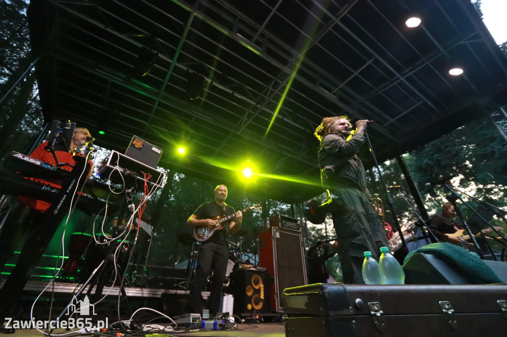 Fotorelacja II: Żywa Scena Zawiercie – Festiwal Reggae. Koncert zespołu KONOPIANS