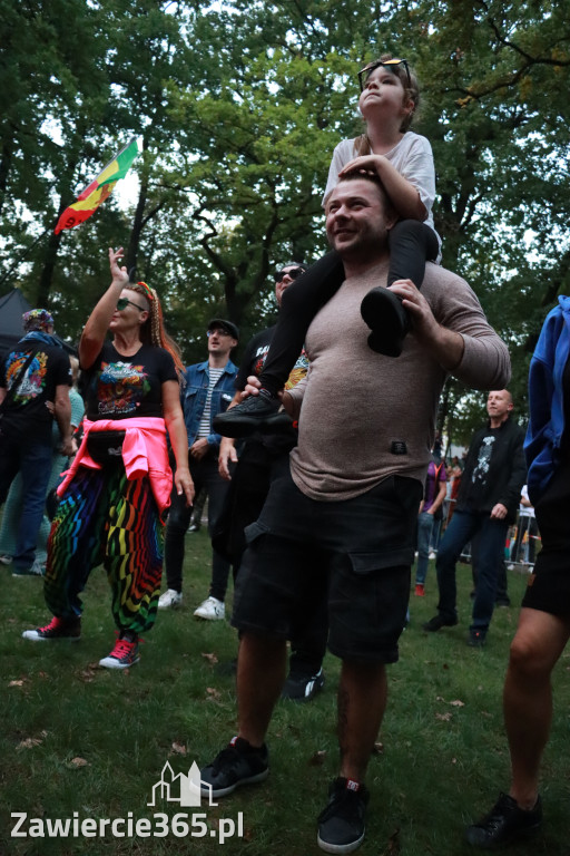 Fotorelacja II: Żywa Scena Zawiercie – Festiwal Reggae. Koncert zespołu KONOPIANS