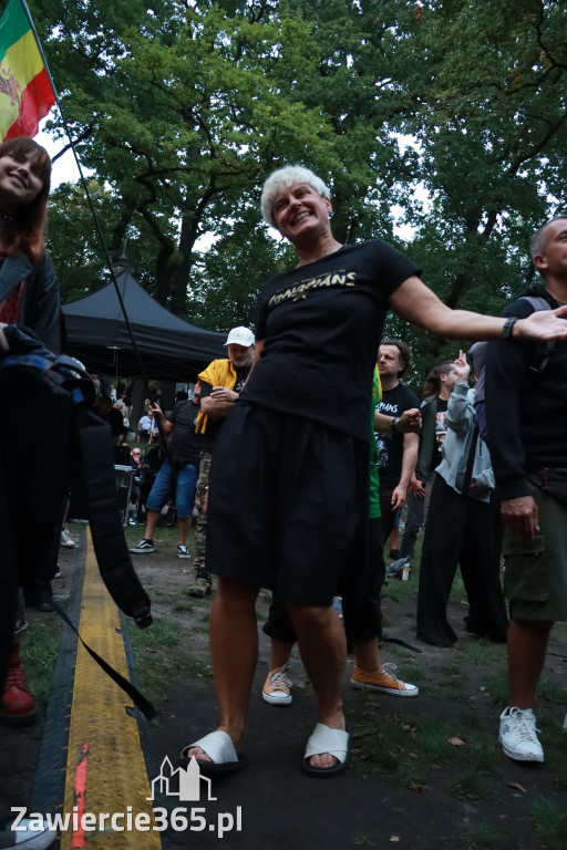Fotorelacja II: Żywa Scena Zawiercie – Festiwal Reggae. Koncert zespołu KONOPIANS