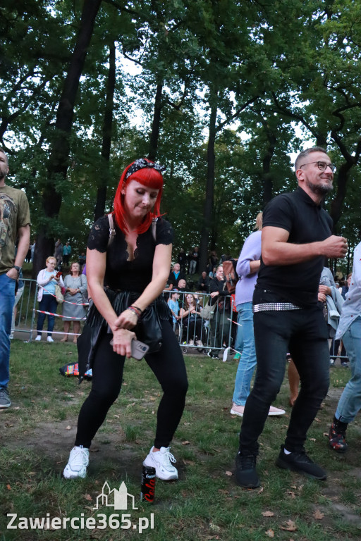 Fotorelacja II: Żywa Scena Zawiercie – Festiwal Reggae. Koncert zespołu KONOPIANS