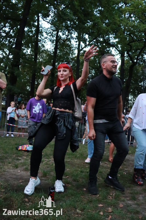 Fotorelacja II: Żywa Scena Zawiercie – Festiwal Reggae. Koncert zespołu KONOPIANS