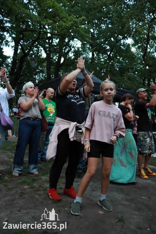 Fotorelacja II: Żywa Scena Zawiercie – Festiwal Reggae. Koncert zespołu KONOPIANS