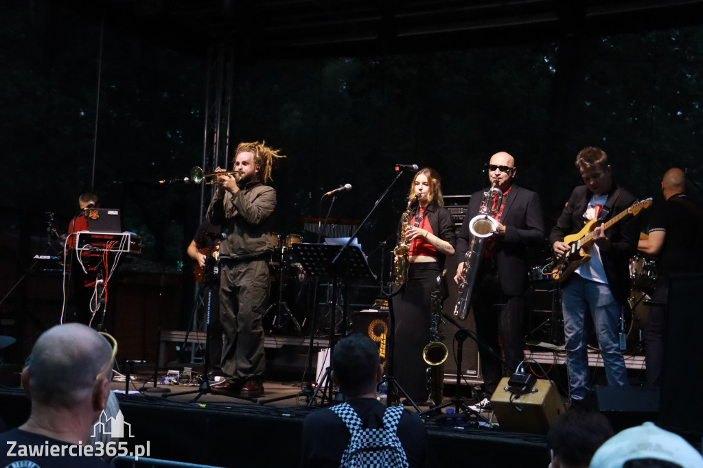 Fotorelacja II: Żywa Scena Zawiercie – Festiwal Reggae. Koncert zespołu KONOPIANS