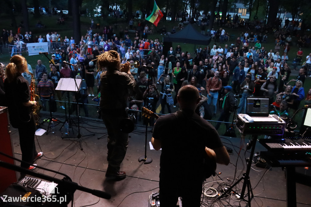 Fotorelacja II: Żywa Scena Zawiercie – Festiwal Reggae. Koncert zespołu KONOPIANS