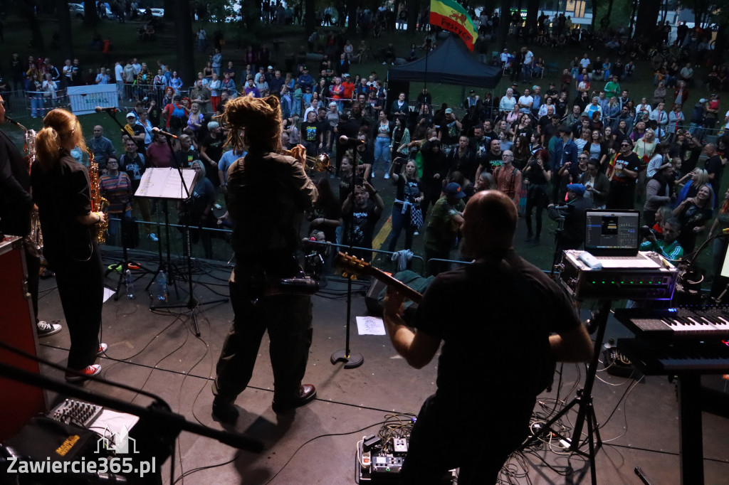 Fotorelacja II: Żywa Scena Zawiercie – Festiwal Reggae. Koncert zespołu KONOPIANS