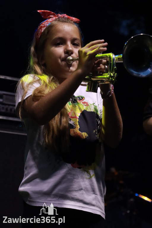 Fotorelacja II: Żywa Scena Zawiercie – Festiwal Reggae. Koncert zespołu KONOPIANS