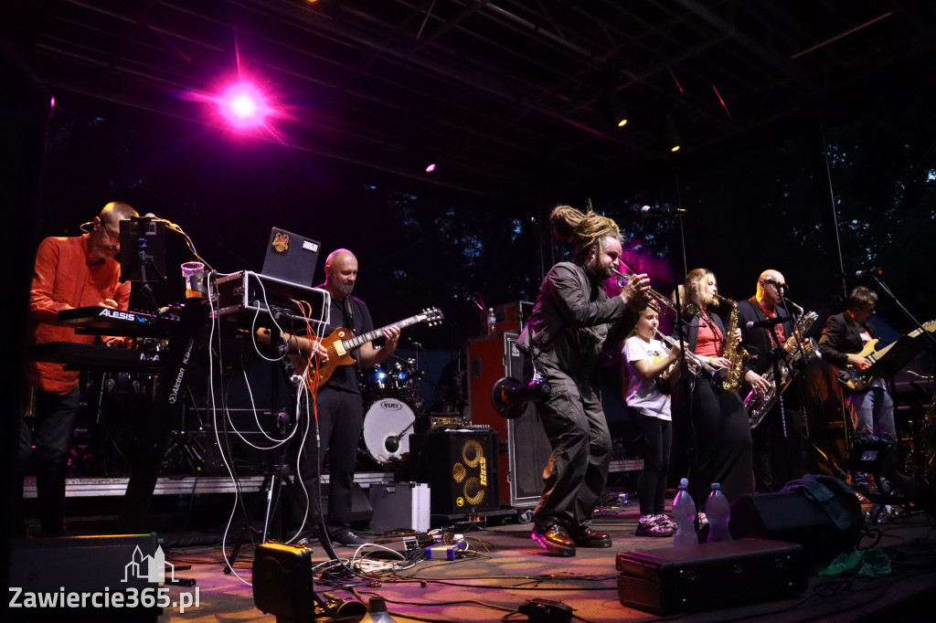 Fotorelacja II: Żywa Scena Zawiercie – Festiwal Reggae. Koncert zespołu KONOPIANS