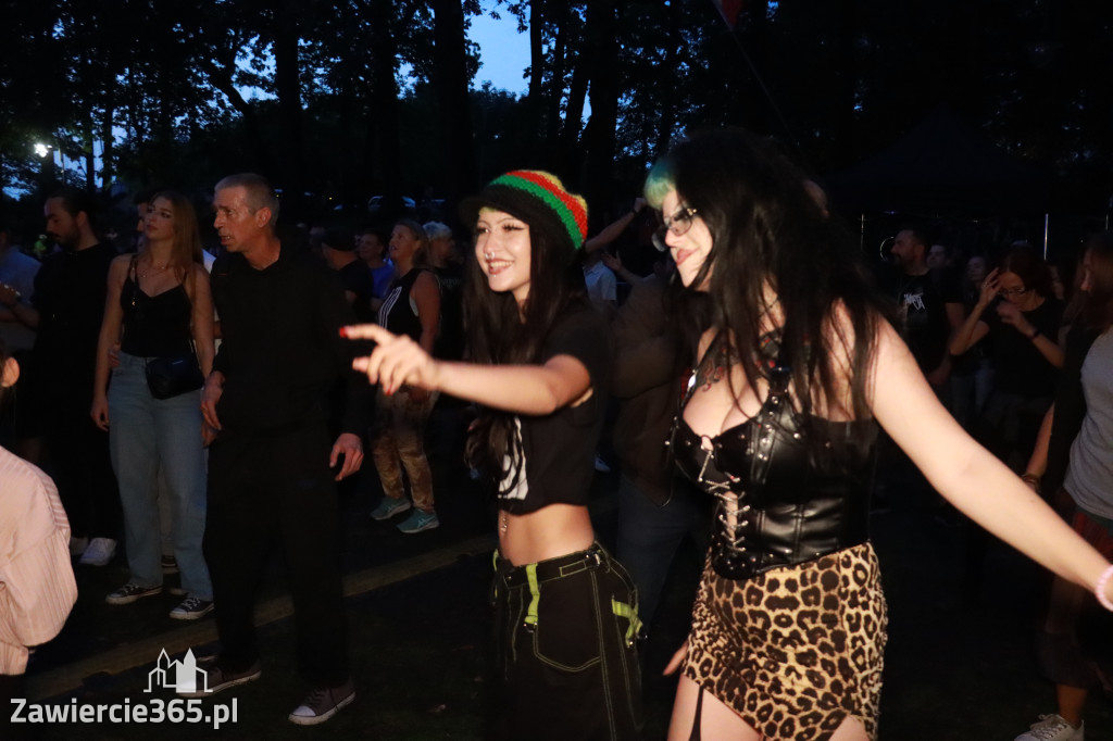 Fotorelacja II: Żywa Scena Zawiercie – Festiwal Reggae. Koncert zespołu KONOPIANS