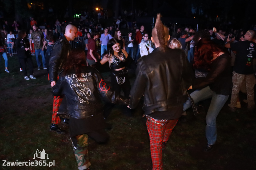 Fotorelacja II: Żywa Scena Zawiercie – Festiwal Reggae. Koncert zespołu KONOPIANS