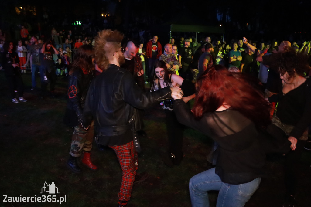Fotorelacja II: Żywa Scena Zawiercie – Festiwal Reggae. Koncert zespołu KONOPIANS