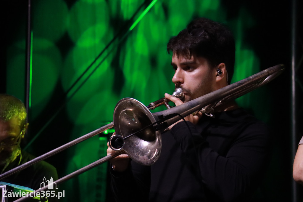 Fotorelacja III: Żywa Scena Zawiercie – Festiwal Reggae. Koncert zespołu JAMAJKI