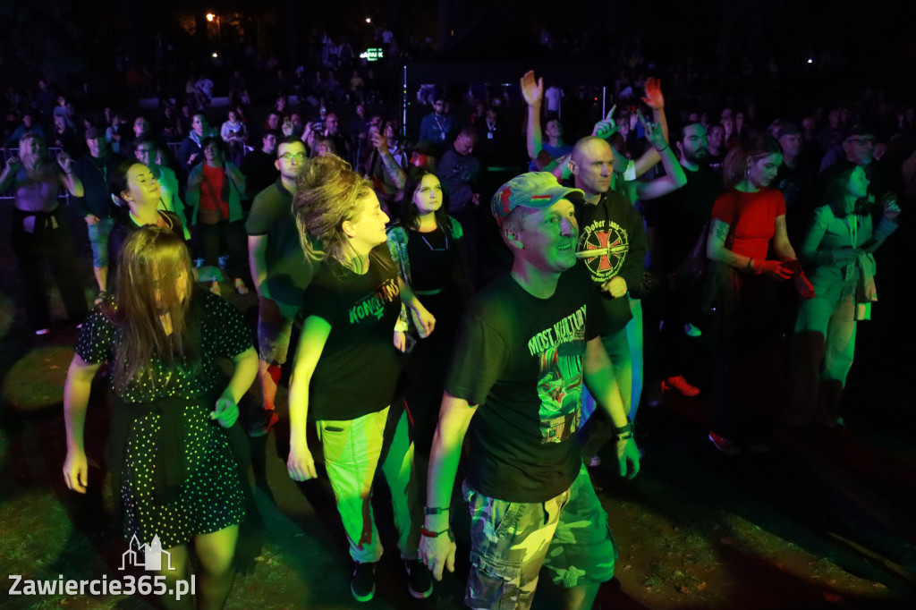 Fotorelacja III: Żywa Scena Zawiercie – Festiwal Reggae. Koncert zespołu JAMAJKI