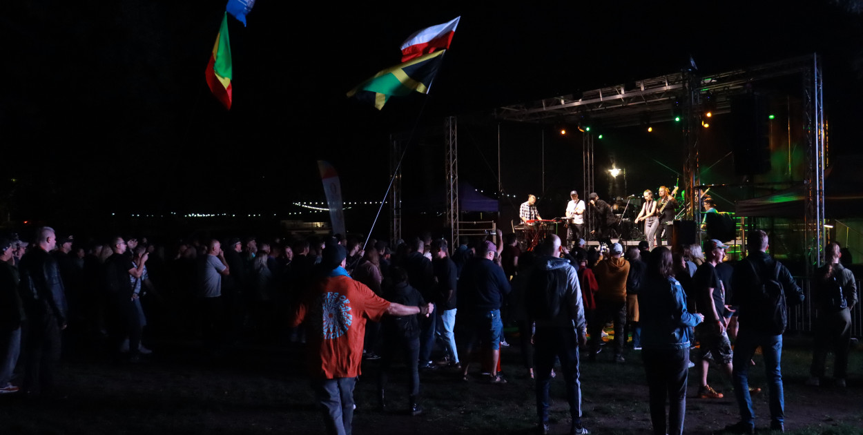 Fotorelacja IV: Żywa Scena Zawiercie – Festiwal Reggae. Koncert zespołu BAKSHISH
