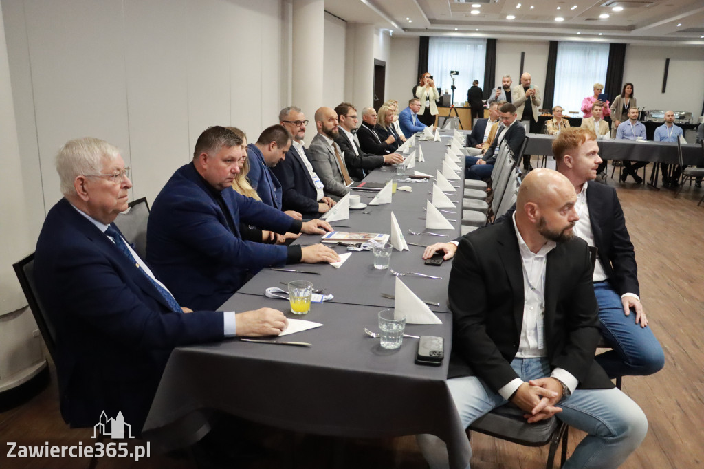 Fotorelacja: Kolejne Śniadanie z Przedsiębiorcami w Zawierciu za nami!