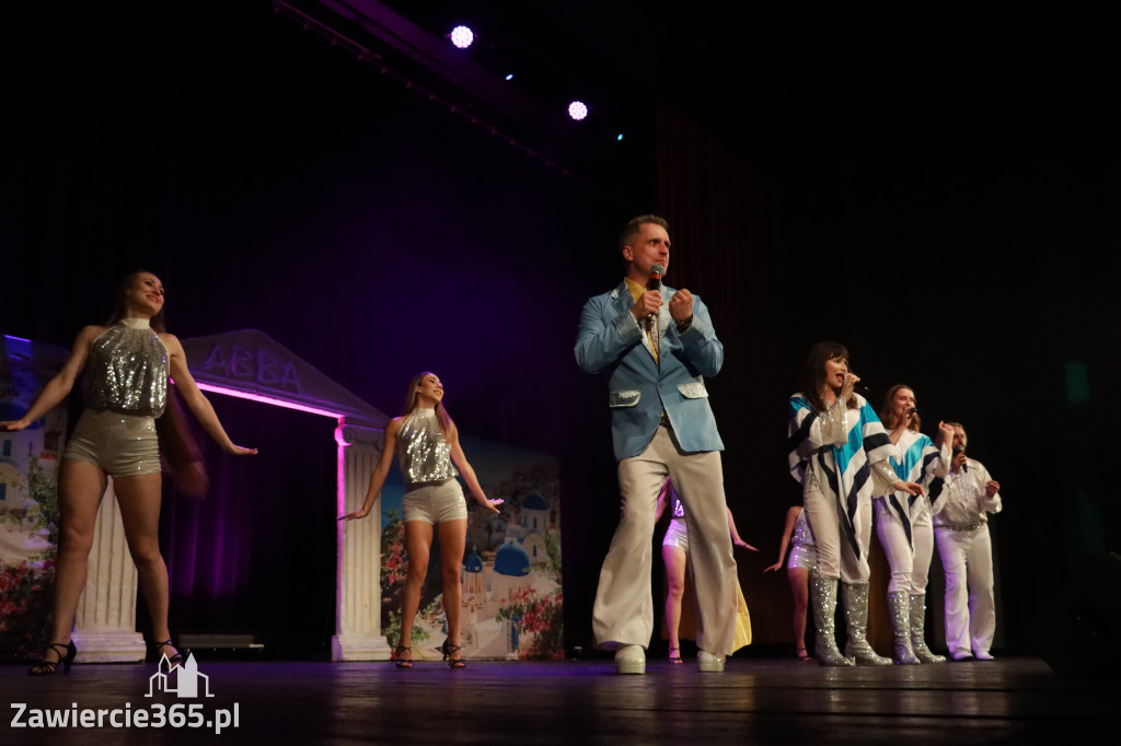 Fotorelacja: Mamma Mia - wspaniałe show w MOK Zawiercie