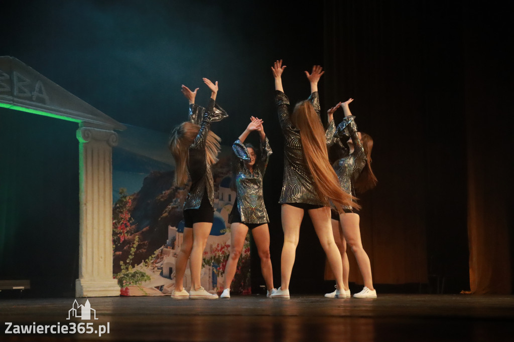 Fotorelacja: Mamma Mia - wspaniałe show w MOK Zawiercie