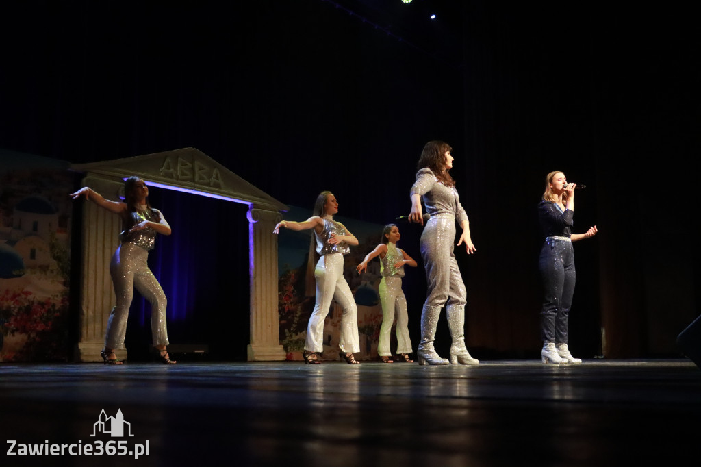 Fotorelacja: Mamma Mia - wspaniałe show w MOK Zawiercie