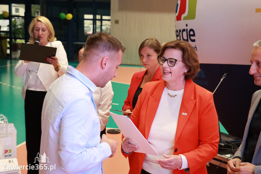 Fotorelacja: Nagrody Prezydent Anny Nemś za wysokie wyniki sportowe