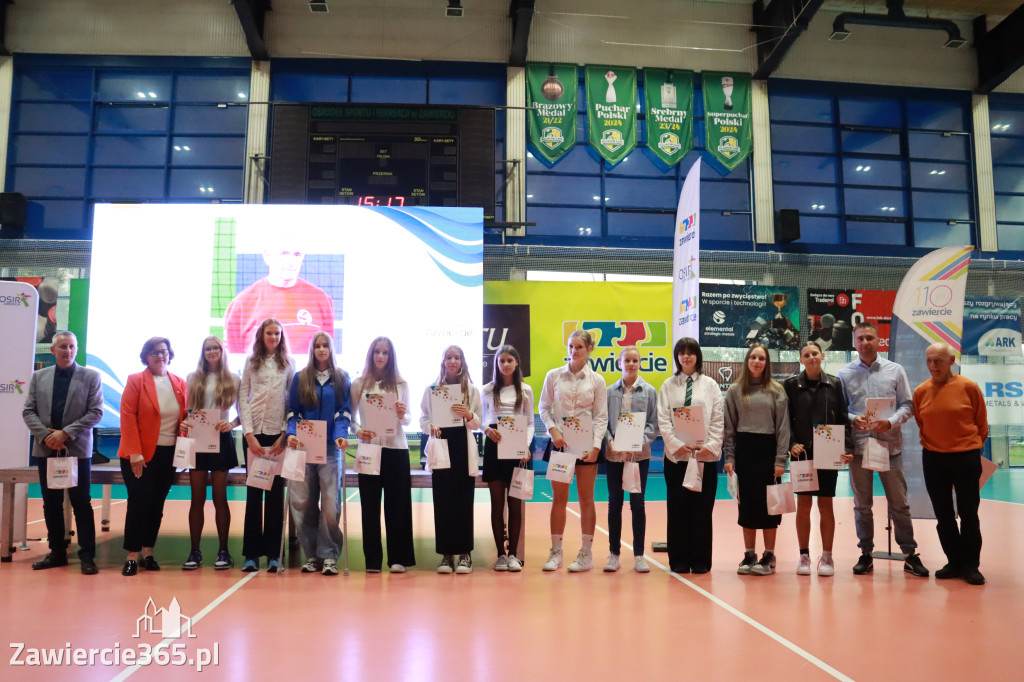 Fotorelacja: Nagrody Prezydent Anny Nemś za wysokie wyniki sportowe
