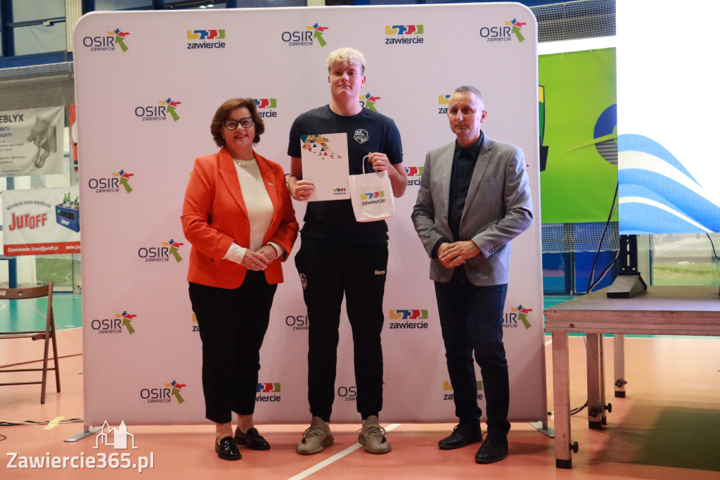 Fotorelacja: Nagrody Prezydent Anny Nemś za wysokie wyniki sportowe