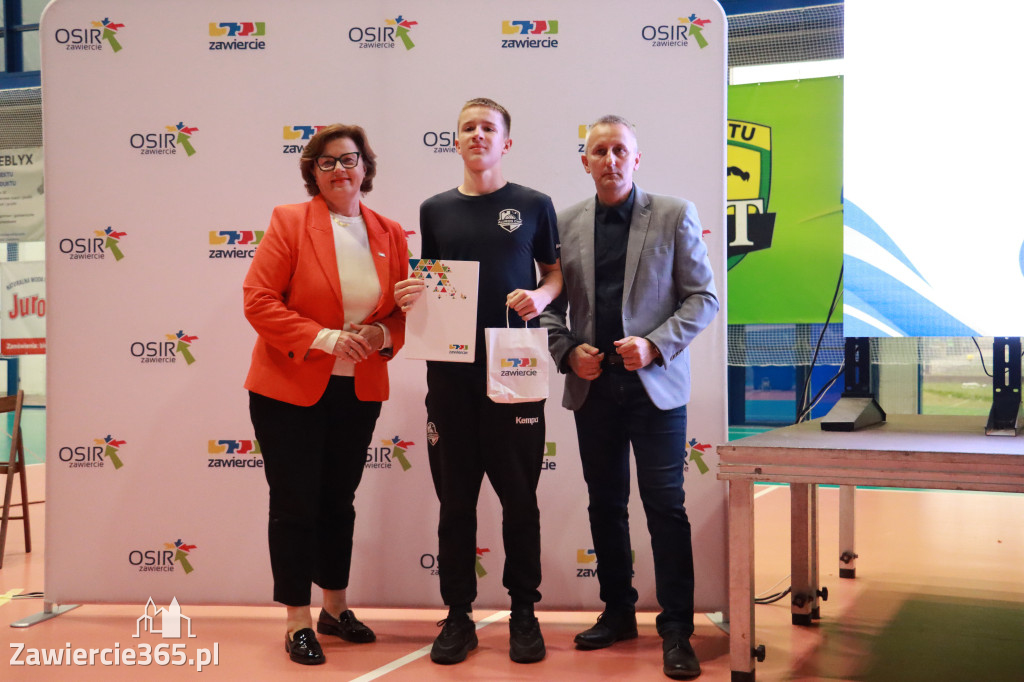 Fotorelacja: Nagrody Prezydent Anny Nemś za wysokie wyniki sportowe