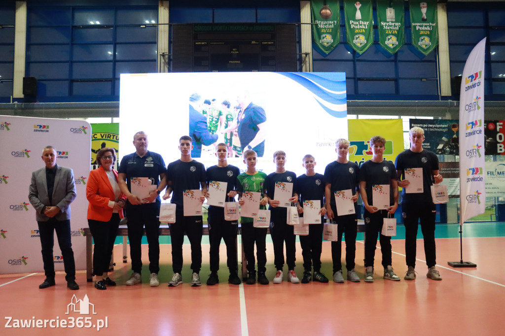 Fotorelacja: Nagrody Prezydent Anny Nemś za wysokie wyniki sportowe