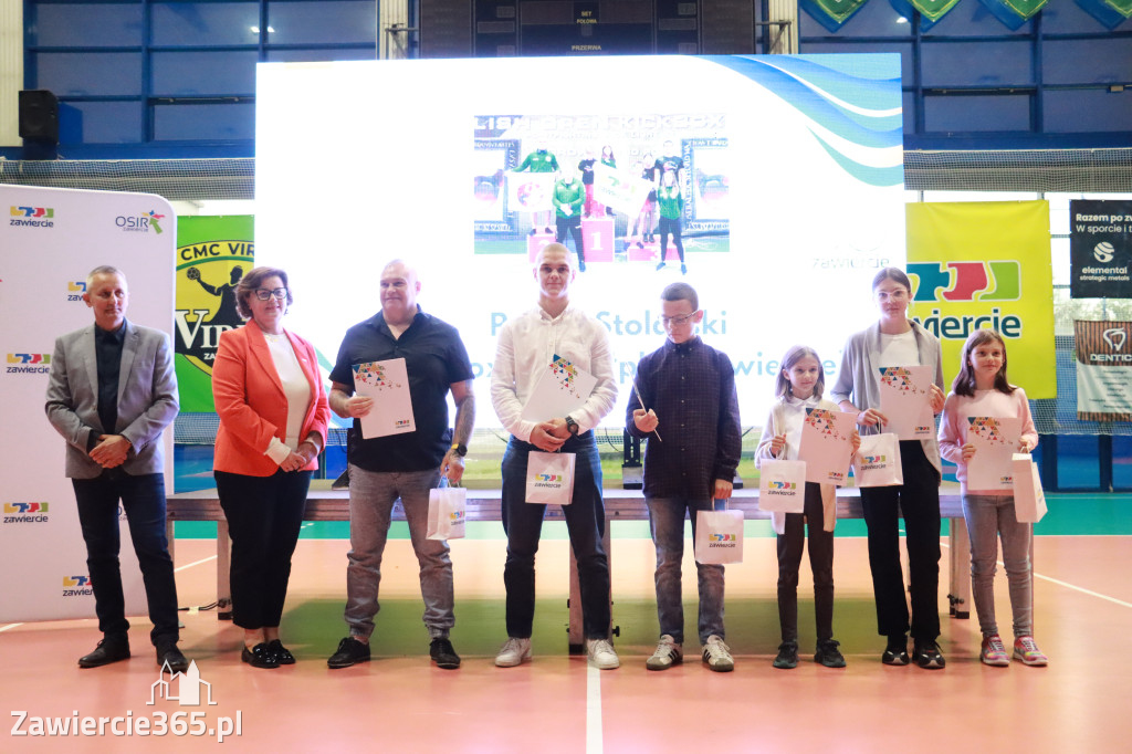 Fotorelacja: Nagrody Prezydent Anny Nemś za wysokie wyniki sportowe
