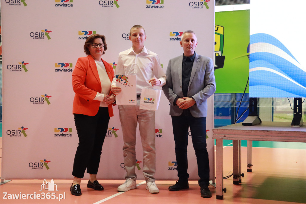 Fotorelacja: Nagrody Prezydent Anny Nemś za wysokie wyniki sportowe