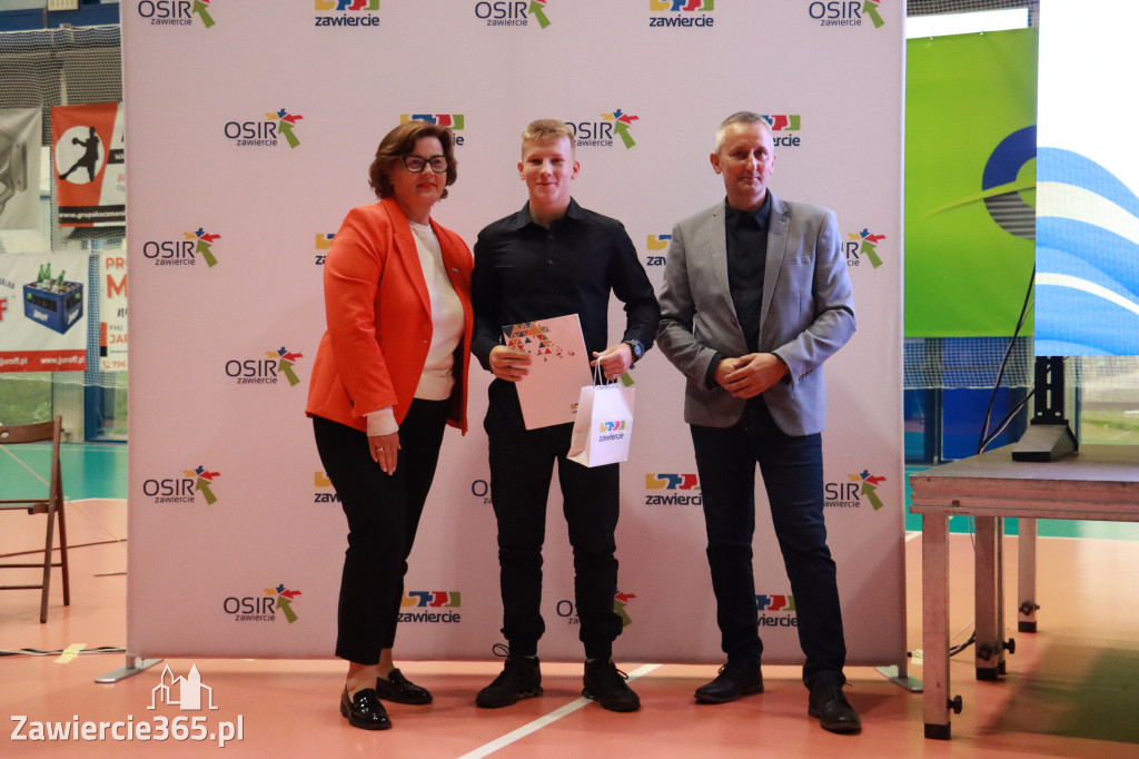 Fotorelacja: Nagrody Prezydent Anny Nemś za wysokie wyniki sportowe