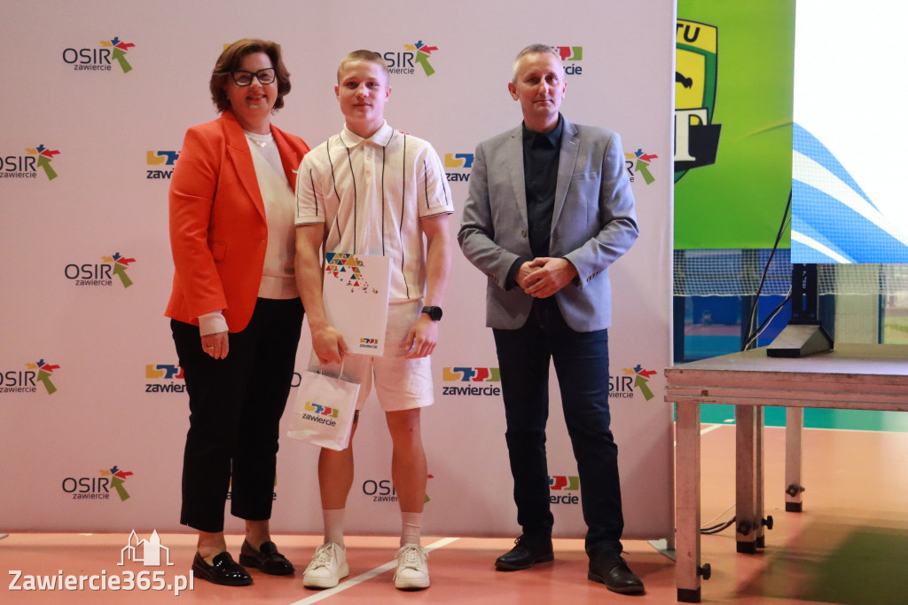 Fotorelacja: Nagrody Prezydent Anny Nemś za wysokie wyniki sportowe