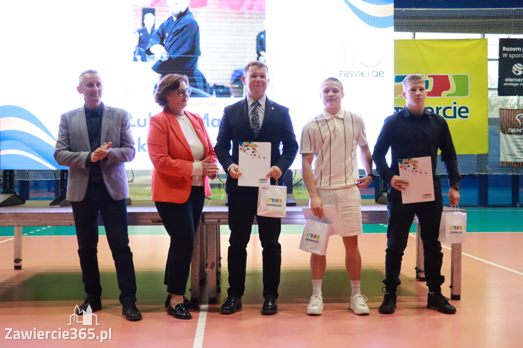 Fotorelacja: Nagrody Prezydent Anny Nemś za wysokie wyniki sportowe