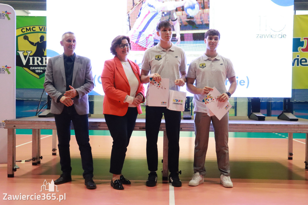 Fotorelacja: Nagrody Prezydent Anny Nemś za wysokie wyniki sportowe