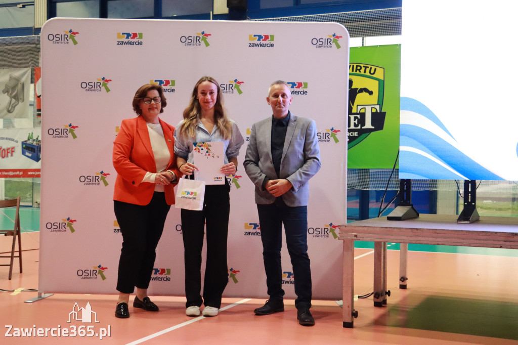 Fotorelacja: Nagrody Prezydent Anny Nemś za wysokie wyniki sportowe