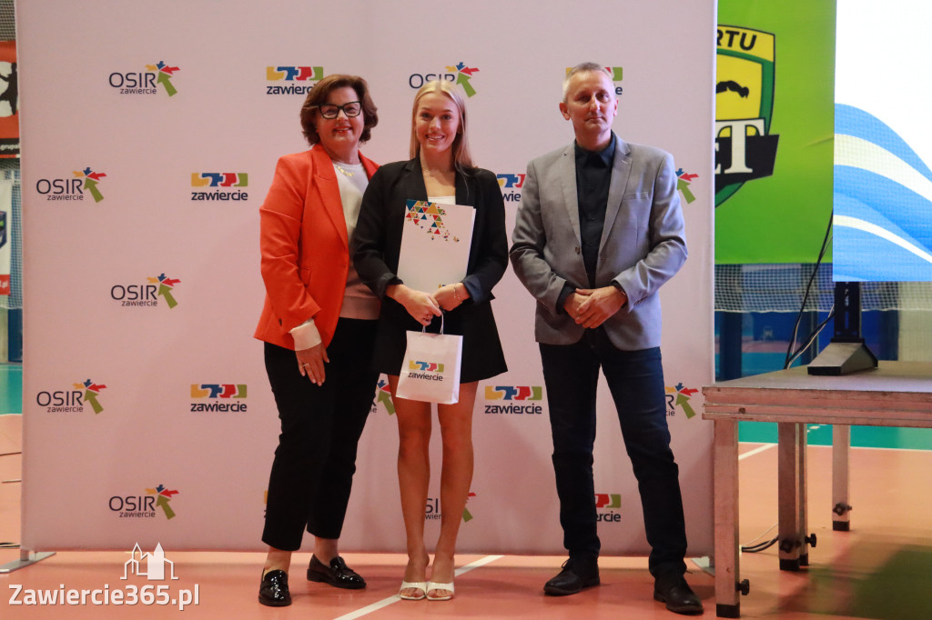 Fotorelacja: Nagrody Prezydent Anny Nemś za wysokie wyniki sportowe