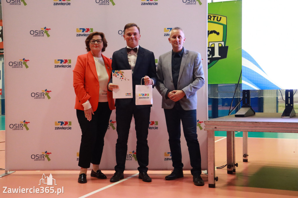 Fotorelacja: Nagrody Prezydent Anny Nemś za wysokie wyniki sportowe